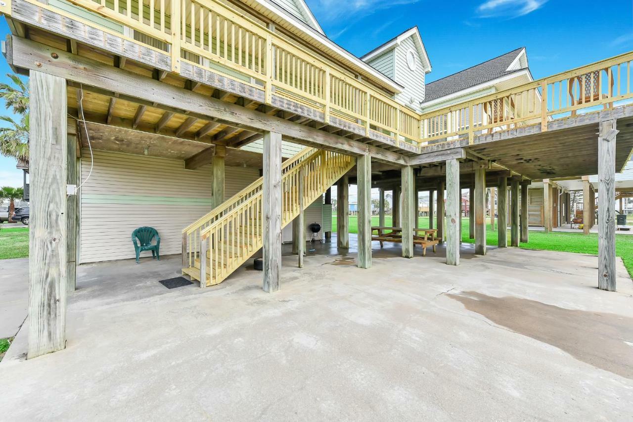 The Vista Of Palm Holiday home Galveston