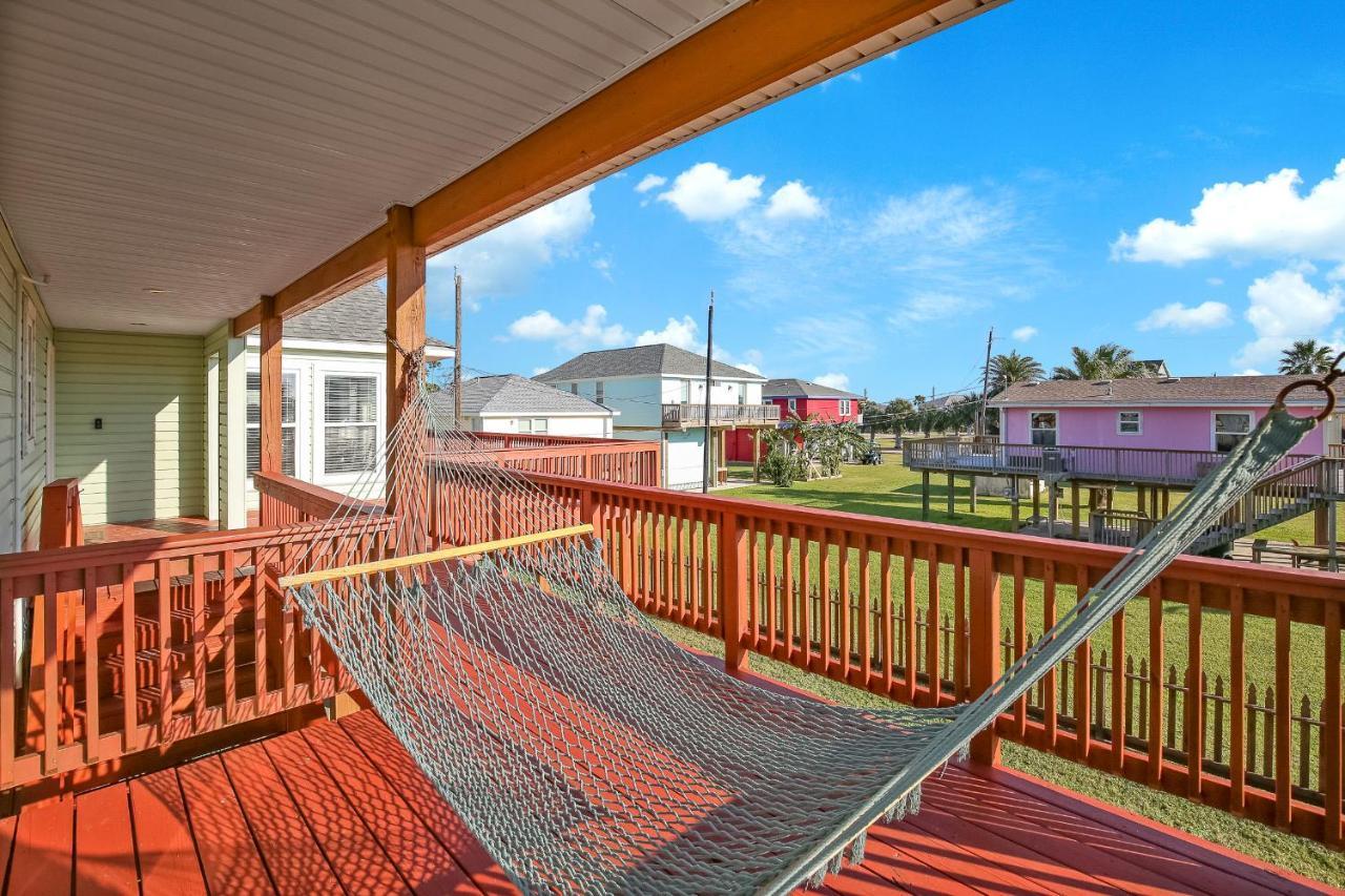 The Vista Of Palm Galveston