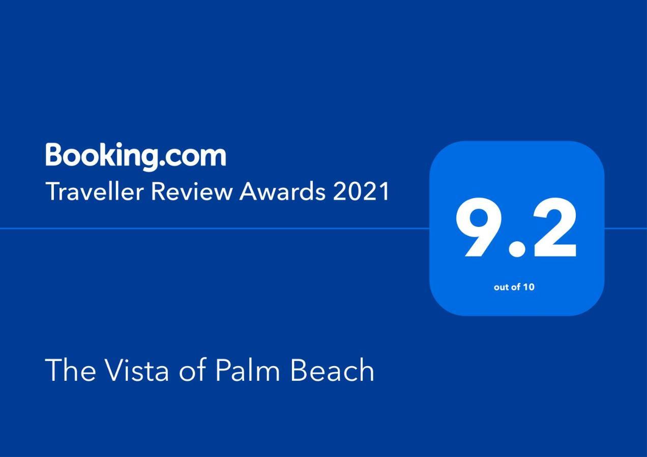 The Vista Of Palm *